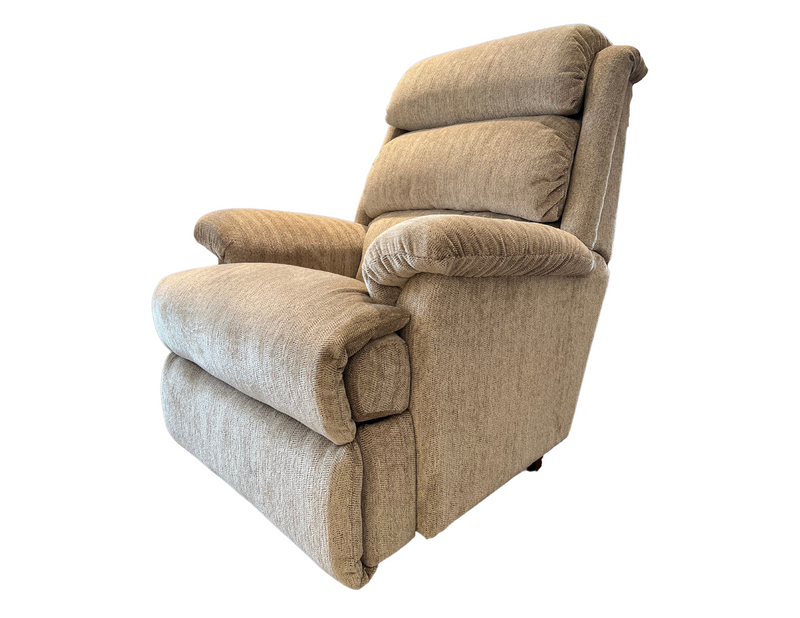 Astor FAB: C137162 Wall Recliner